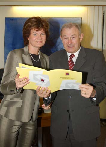 Lob f&uuml;r Monika Merkel